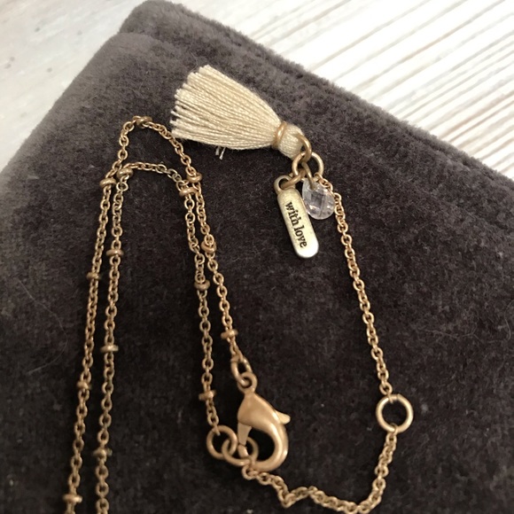 Imitation mother of pearl necklace earring set - Picture 4 of 7